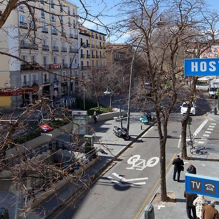 Hostal Montaloya Madrid Luaran gambar