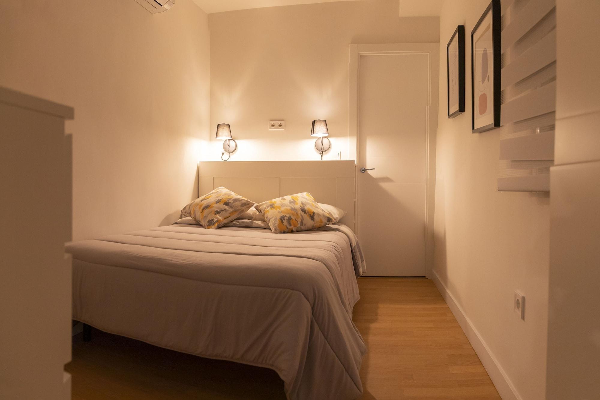 Hostal Montaloya Madrid Luaran gambar