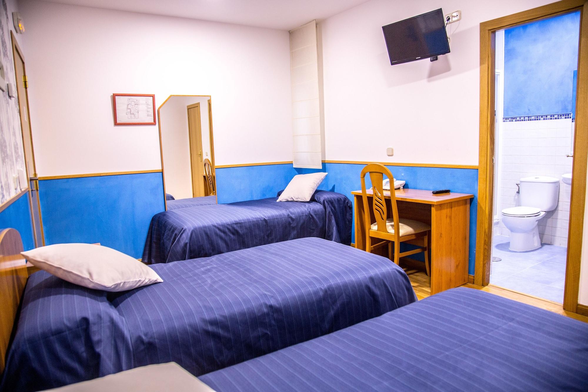 Hostal Montaloya Madrid Luaran gambar