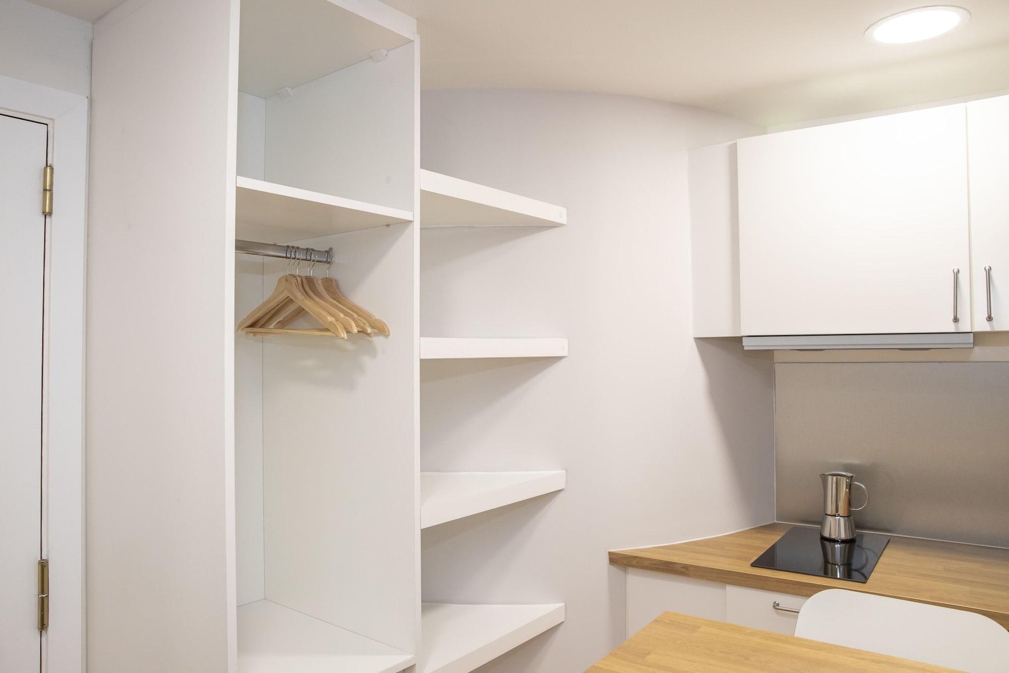 Hostal Montaloya Madrid Luaran gambar