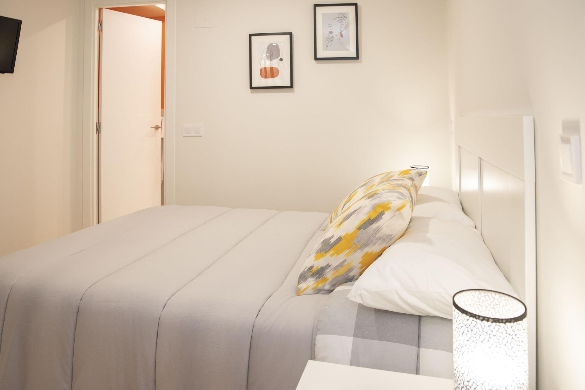 Hostal Montaloya Madrid Luaran gambar