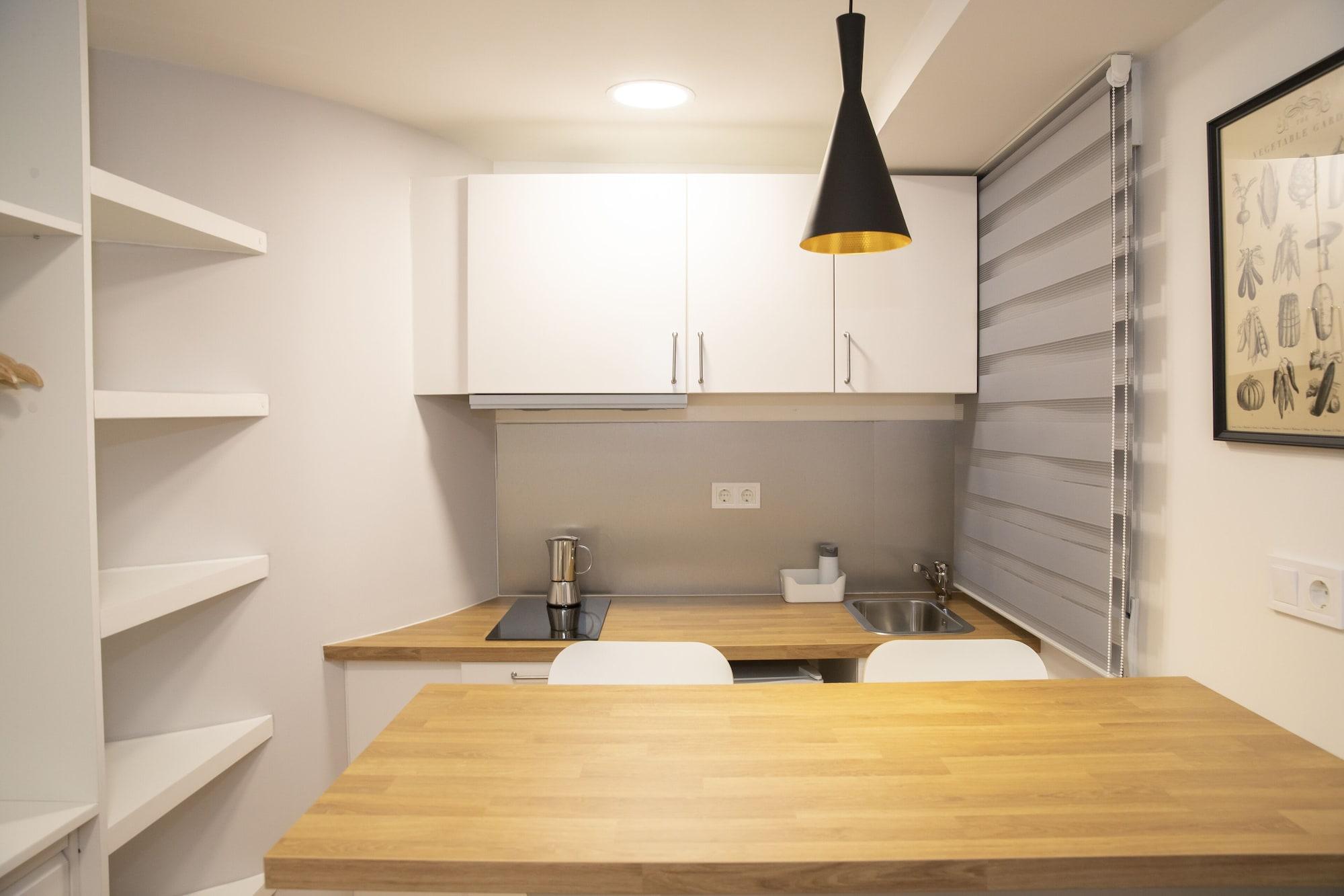 Hostal Montaloya Madrid Luaran gambar